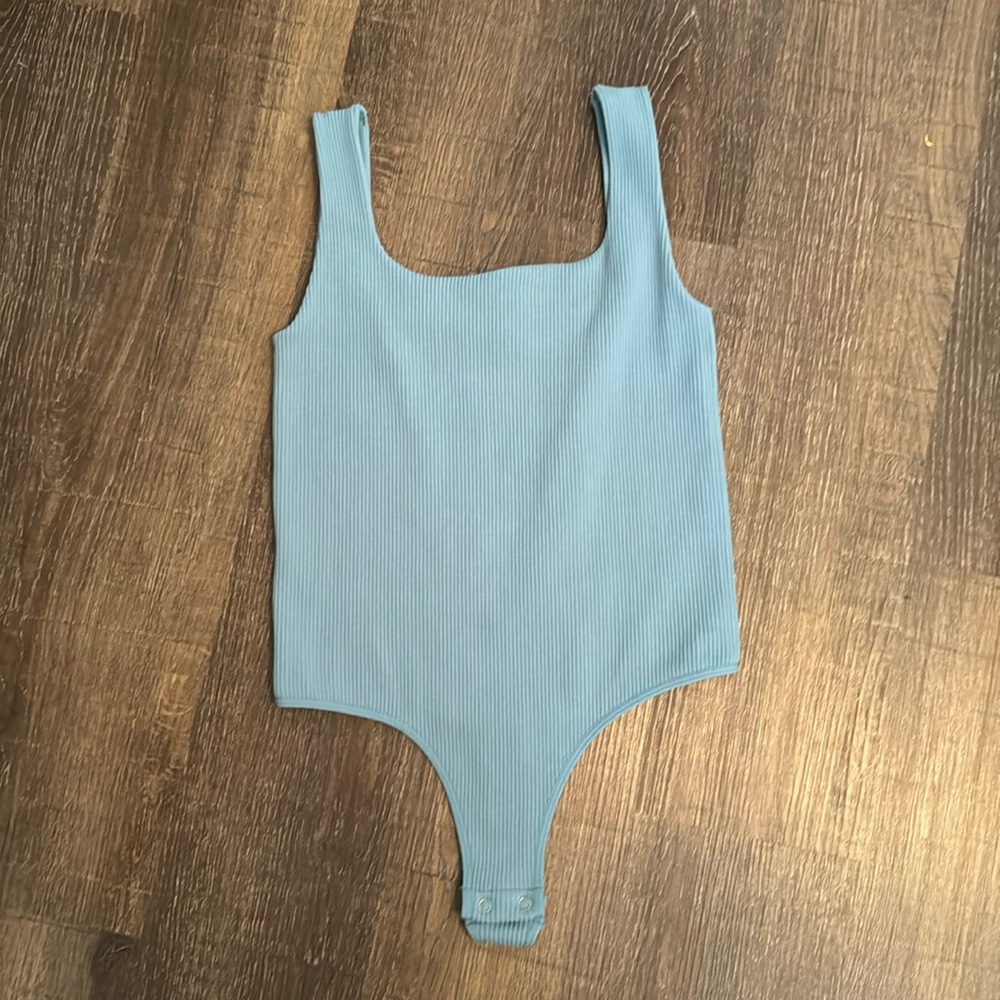 Women’s dusty blue bodysuit tank top. NWOT